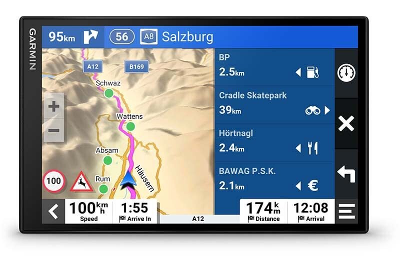 SKATIET “UP AHEAD”